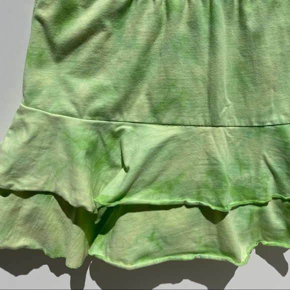Green Dog | Y2K Vintage Tie Dye Ruffles Mini Skirt - Picture 2 of 7